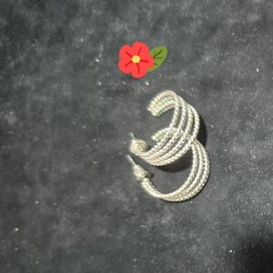 EARRINGS elegant Silver-Tone Multi-Row Hoop Earrings